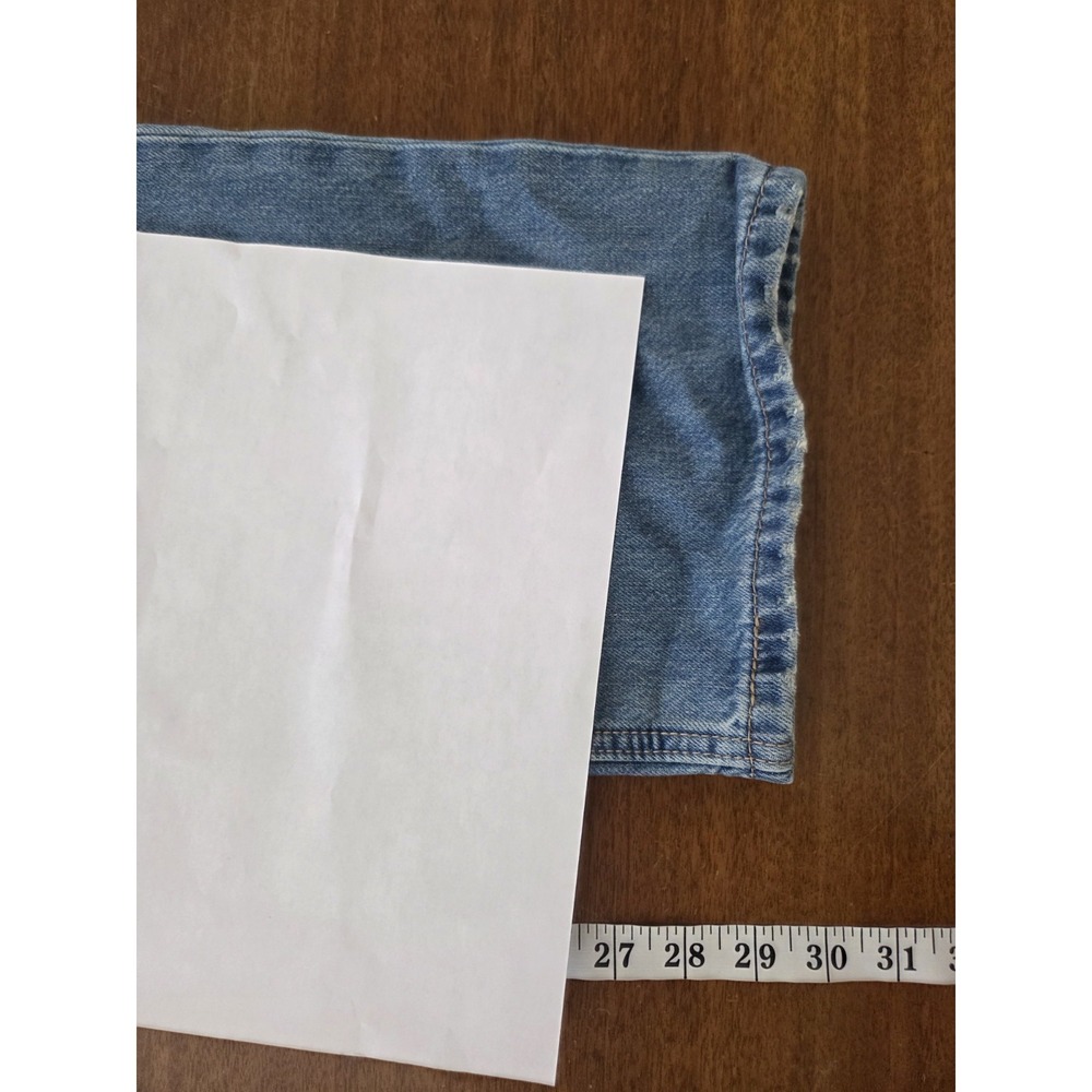Levi's Low Pro Straight Jeans Womens 30x29.5 Mid Rise Relaxed Hip And Thigh - Picture 6 of 9